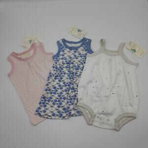 Sapling Bundle of Three Pieces Bee Dress Pink Tank Star Bubble Suit 3-6 Months